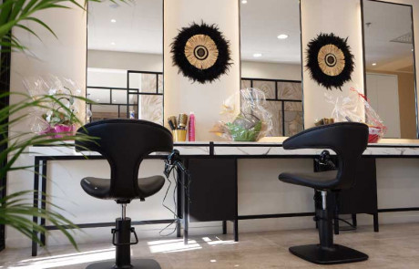 Espace coiffure pour femmes à Houdeng-Goegnies